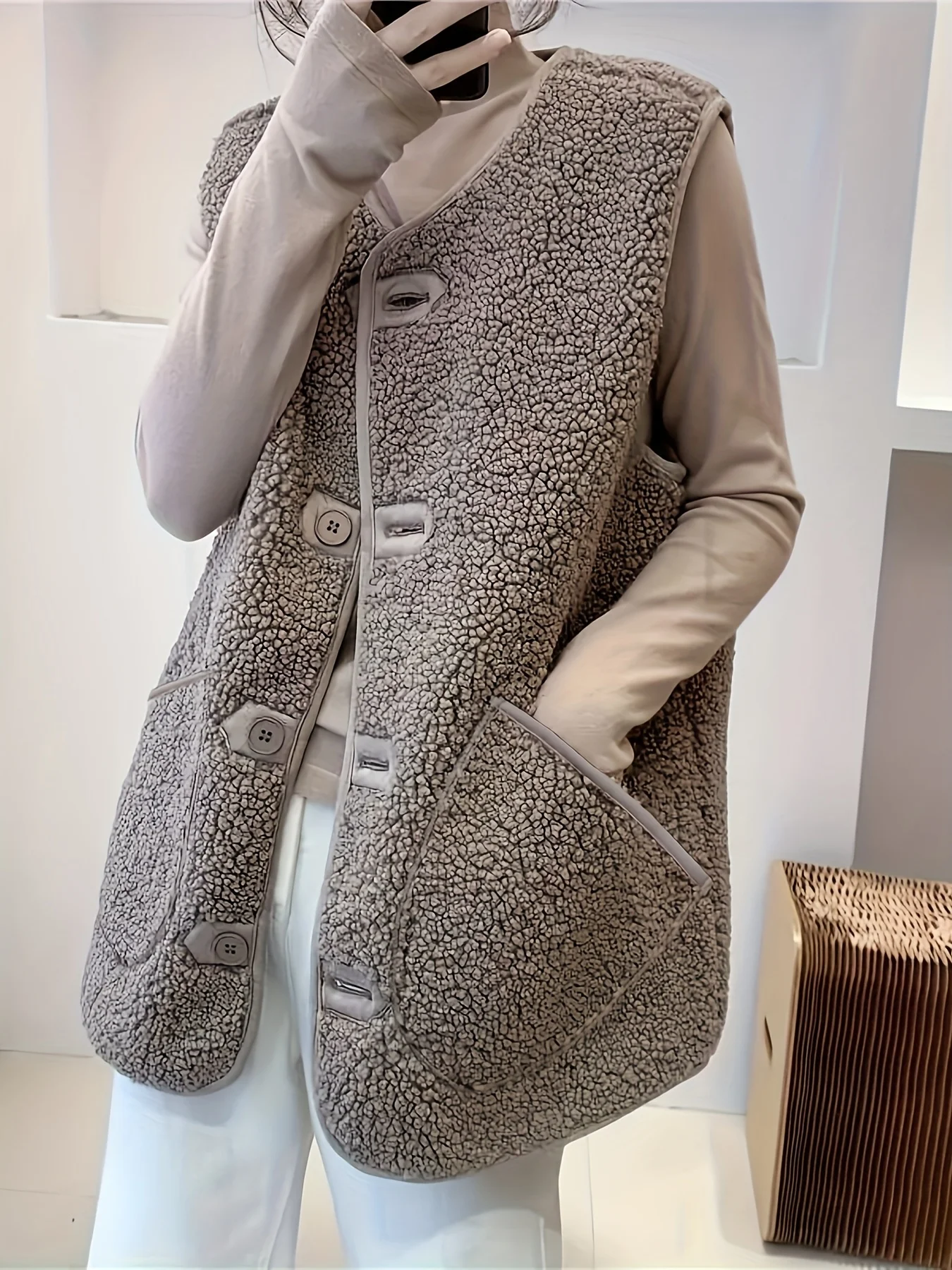 

Sleeveless V-Neck Cardigan Vest | All-Season Elegant Blouse for Dresses & Pants | Machine Washable, with Pockets.