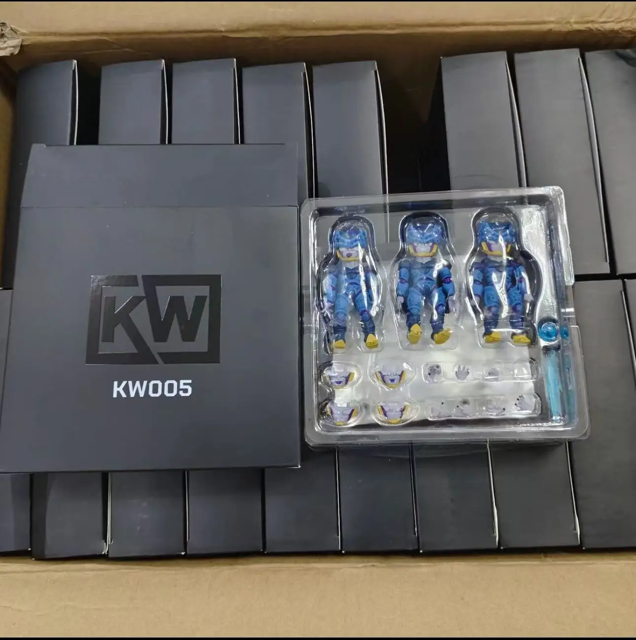 متوفر في المخزون KW Studio KW005 KW005P SHF Little Monster Accessory Pack أنيمي عمل نموذج لجسم لعبة هدية