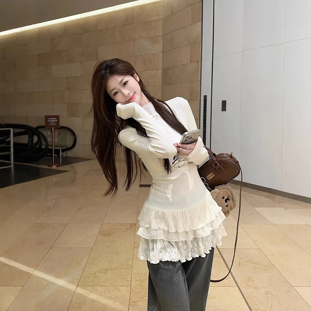 

French Lace Trim Layered Half High Neck T-Shirt For Women Spring Design Slim Fit Inner Wear Mid-Length Top