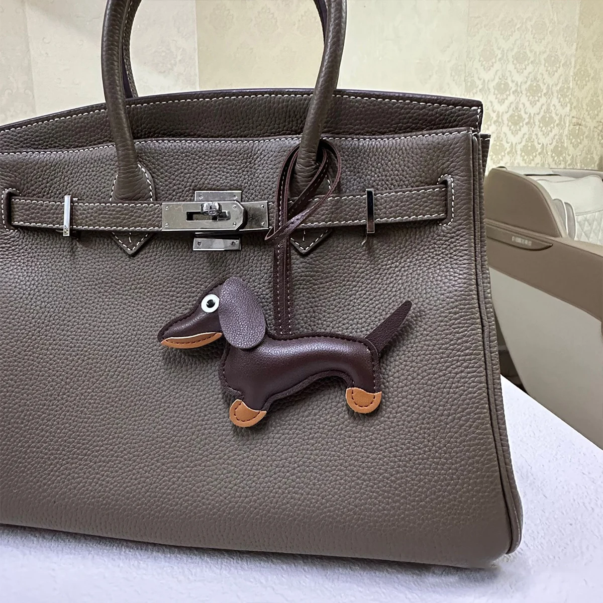 Dachshund Keychain Niche PU Leather Bag Decoration Cute Cartoon Puppy Accessories Car Charms