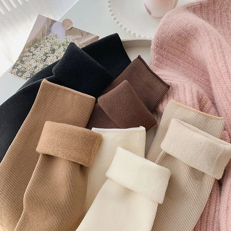 10 pairs random colors of ladies winter plus velvet thick socks home comfortable lightweight socks