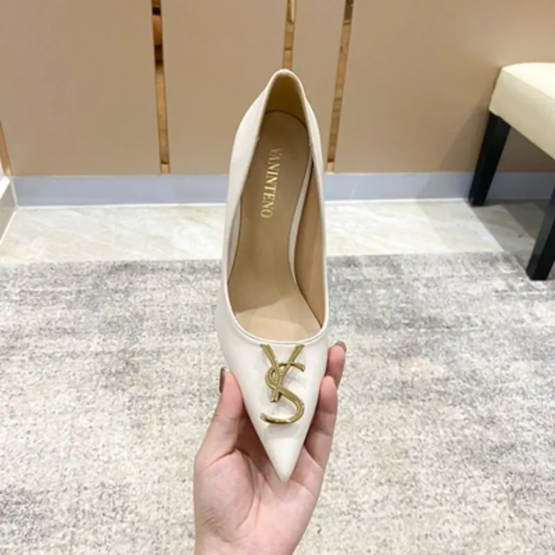 Autumn 2022 New Fashion Metal Buckle Pointy High Heels Women\'s Stiletto Shoes with Shallow Mouth Banquet Shoes womens shoes