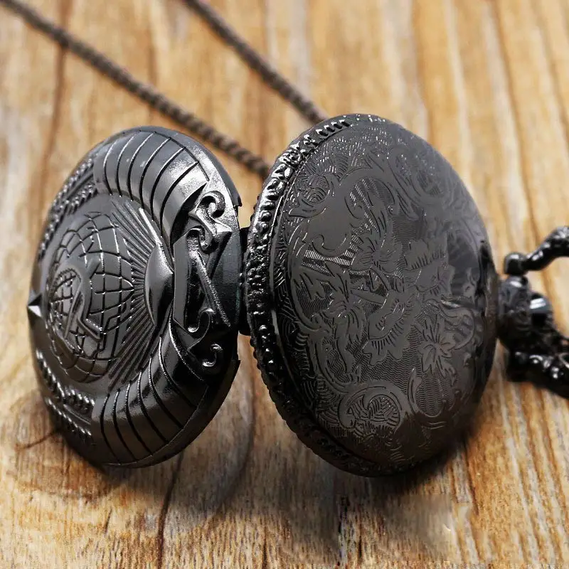 ساعة جيب كوارتز مطرقة ذهبية كلاسيكية ، شعار عتيق ، أرقام عربية ، قلادة ، ساعة بدلاية ، هدايا للطلاب