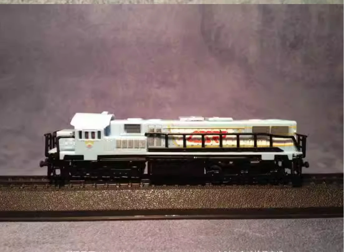 Diecast N Scale 1/150 ออสเตรเลีย 1973 Class 2100 เครื่องยนต์สันดาปภายในรถไฟรุ่นผู้ใหญ่คอลเลกชันจอแสดงผลแบบคงที่ของเล่นเด็ก