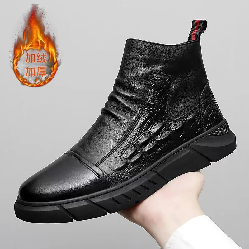 Motorcycle Boots Men Casual Round Toe Hiking Footwear Winter Warm Plush Ankle Boots Man High Top Anti-slip Leather Tooling Boot