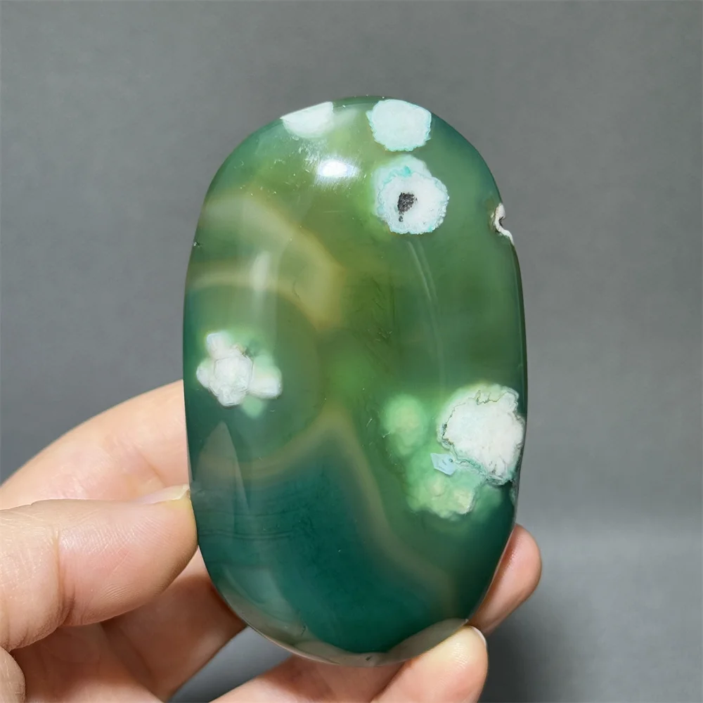 Green Sakura Agate Palm Natural Mineral Specimen Massage Decompression Reiki Healing Spiritual Meditation Home Decoration Gift