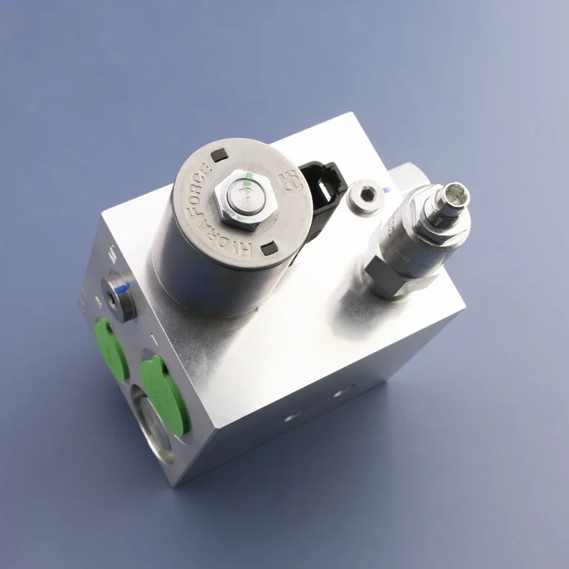 Zhongwei Custom Backhoe Loader Hydraulic Conveying Two-way Flow Control Valve Flow Divider Split-Flow Valve High Hydraulic
