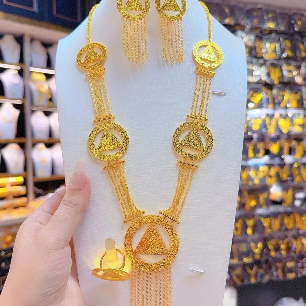 New Fashionable High end Dubai 24K Gold Plated Necklace Earrings and Rings Romantic Wedding Party Jewelry Set for Lovers 555
