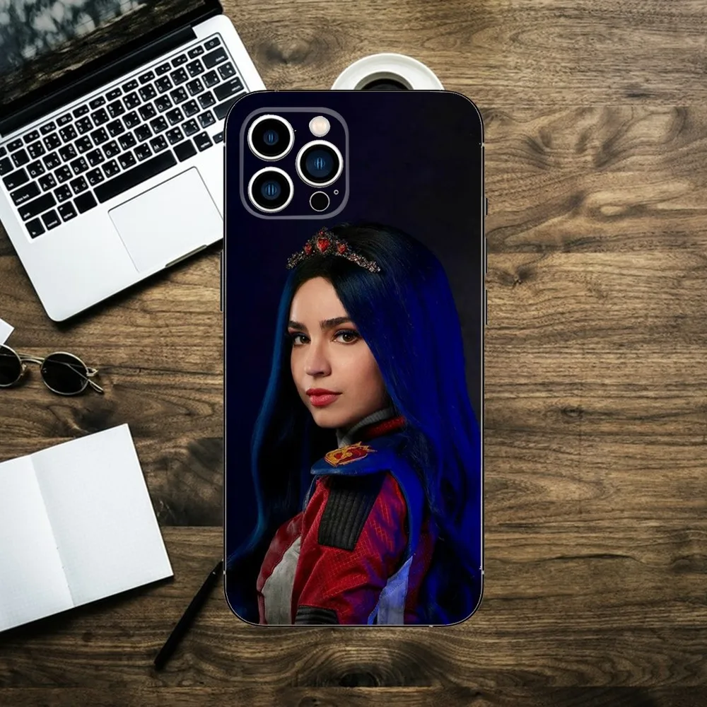 S-Sofia Carson Phone Case For Apple iPhone 15,14,13,12,11,XS,XR,X,8,7,Pro,Max,Plus,mini Silicone Black Cover