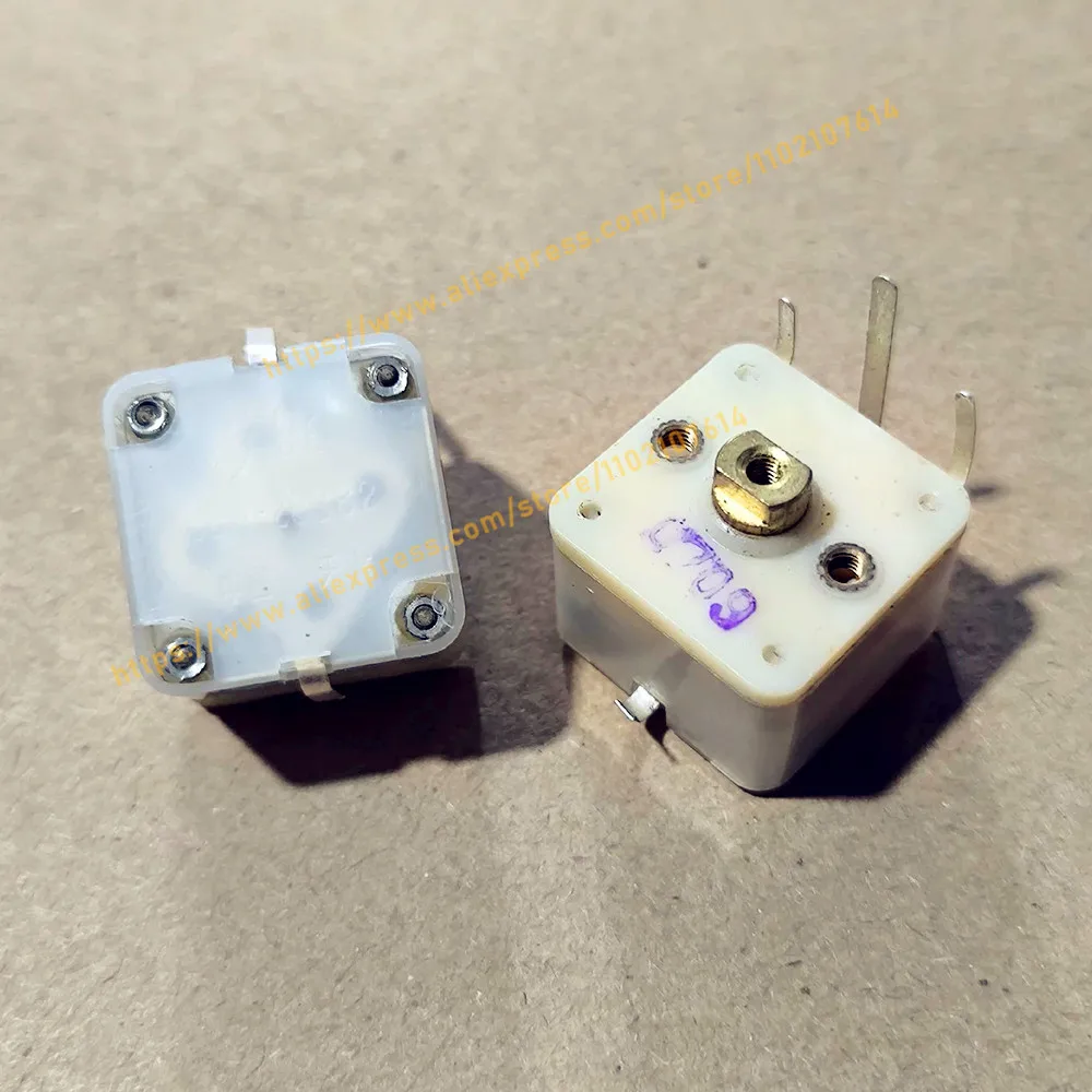 2 CBM-203B2 sztuk/partia 2 x270pf podwójna zmienna