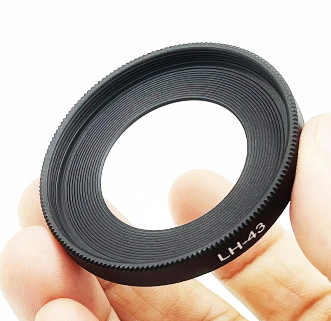 LH-43 Camera Metal Lens Hood Screw Mount Interface Light Shield Cover Shade for Canon EW-43 EF-M 22mm f2 STM  Fixed Focus Lens