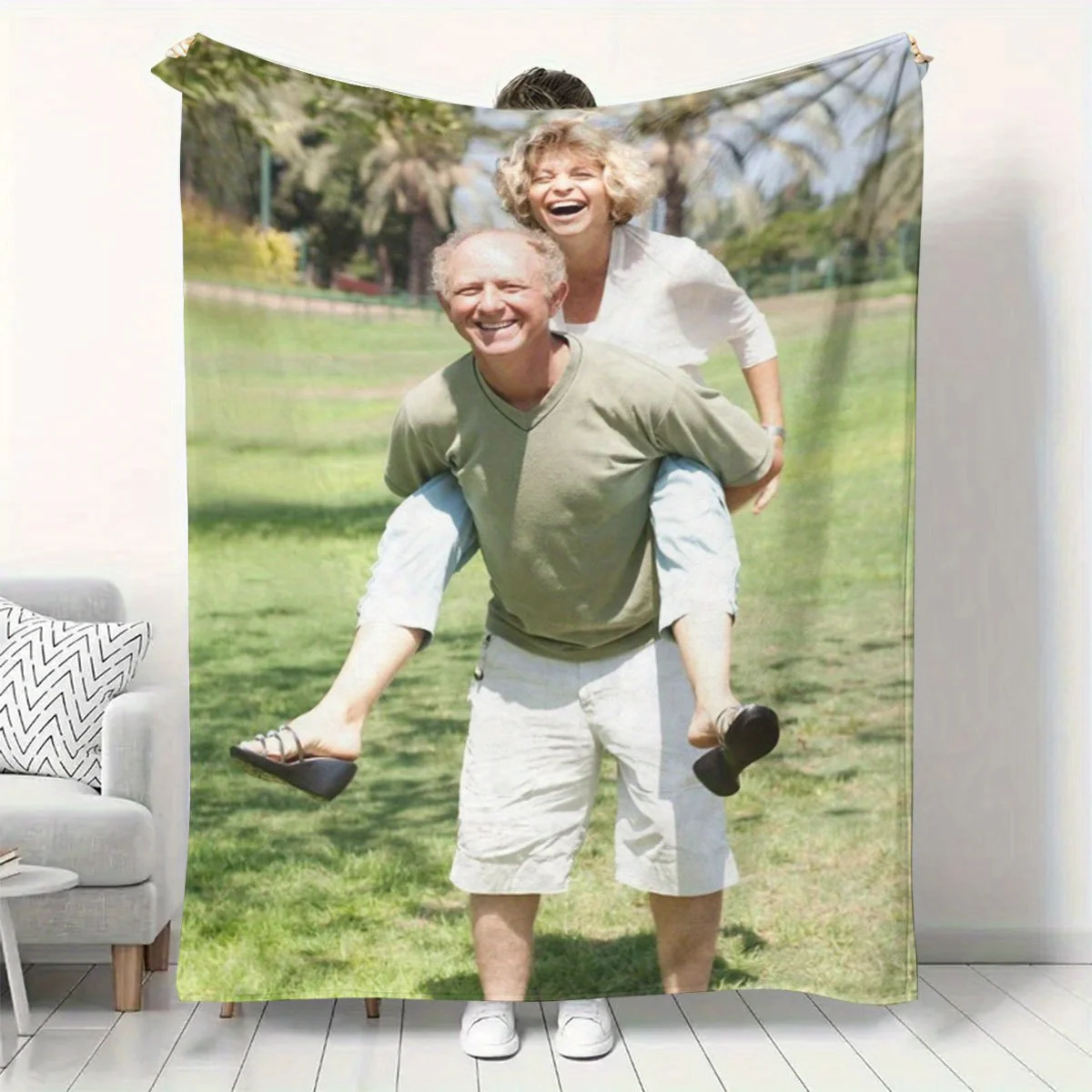 Customized Personalized Outdoor Blanket with Personal Photo Memories Flannel Blanket - Customized with Warm Photos, Soft and Warm, Suitable for Sofa, Bed, Office, Car, and Outdoor Travel - Perfect for All Seasons, Halloween, Thanksgiving, Birthdays, Weddings, Couples, Valentine's Day, Graduation, Parties, and Holidays, Ideal as a Gift for Men and Women