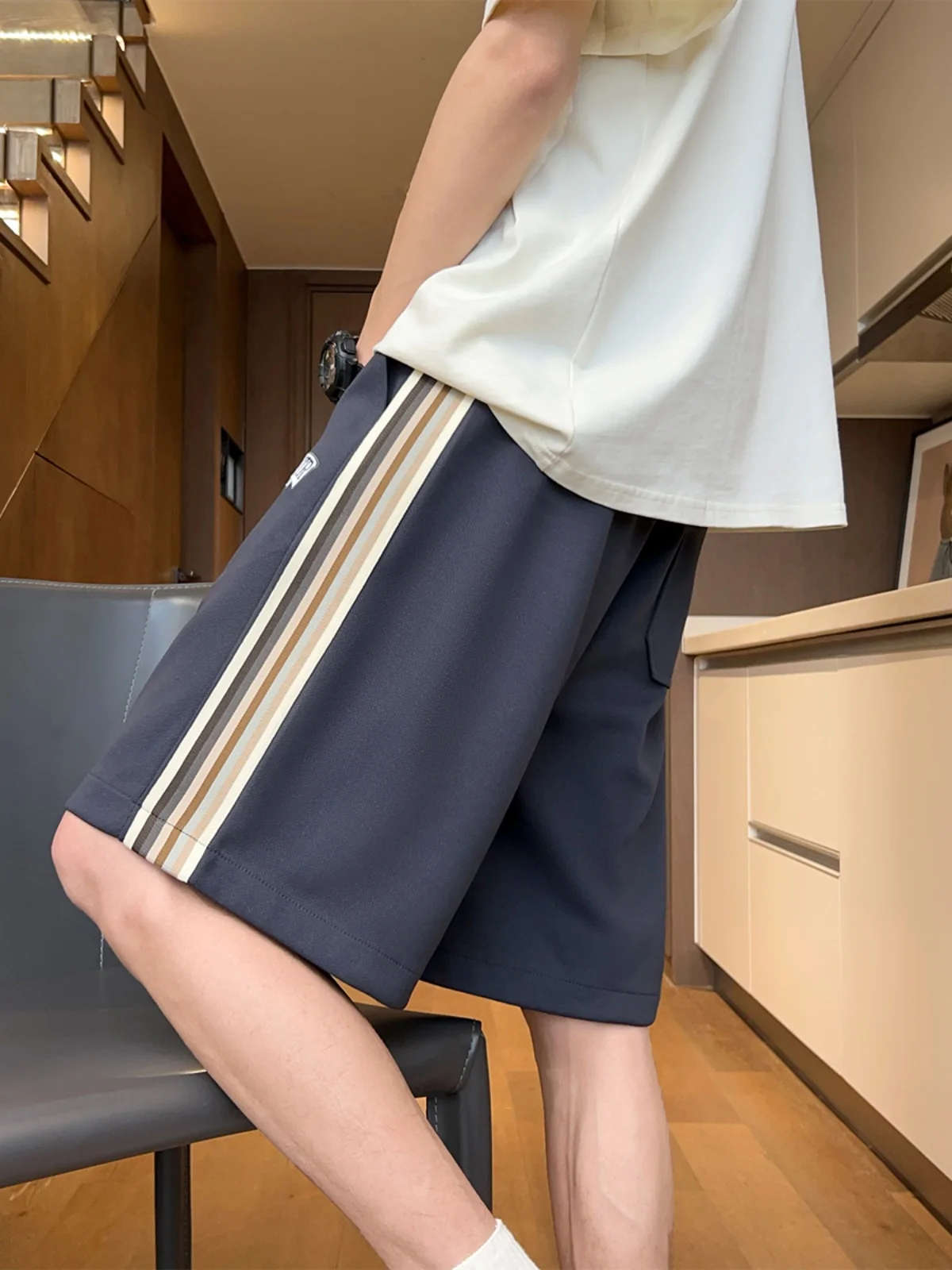 

2024 Summer New American Sle Loose Fit Boys School orm orts Five-Quarter Casual Spor Mid-Waist Trousers