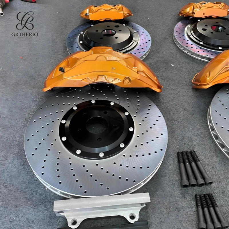 

Suitable for Range, Discovery, Evoque 21inch wheel hub modification, brake caliper modification, four calipers for front a