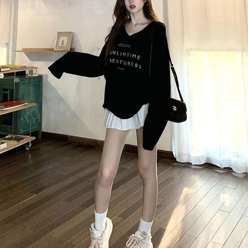 Casual V-Neck Letter Printed T-shirts Spring Autumn Loose Round Neck Women's Clothing Basic Long Sleeve Korean Stylish Pullovers