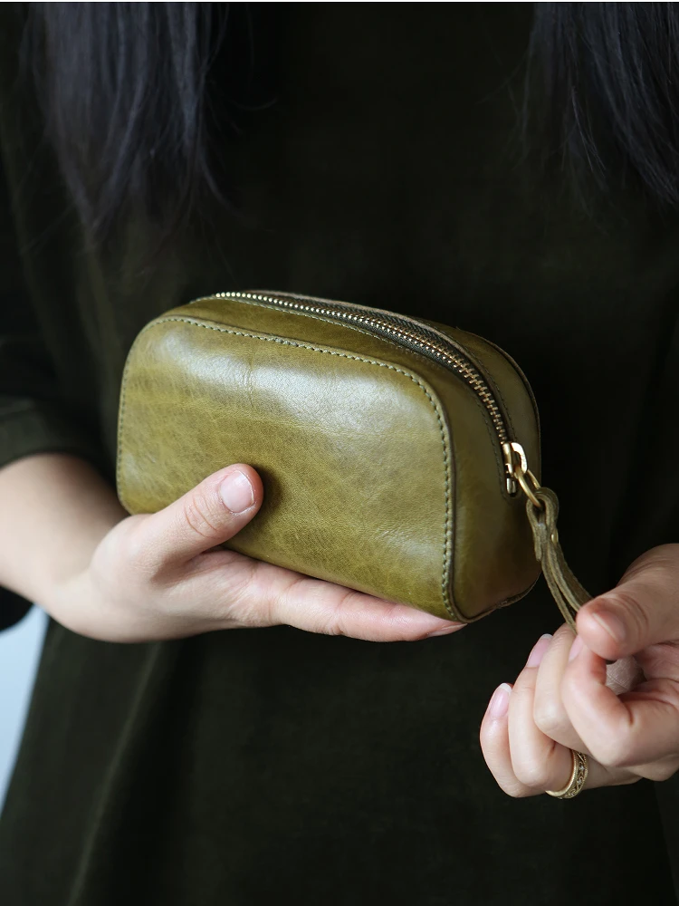 

Leather Mini Cosmetic Bag Vegetable Tanning Clutch Portable Storage Retro Simple