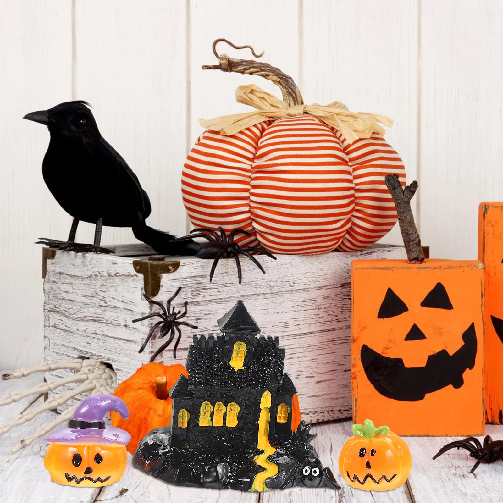 

1Set Halloween Resin Ornaments Pumpkin Bat Miniature Decors DIY Scene Layout Prop Miniature Pumpkin Figurines