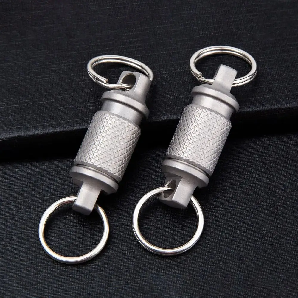 

Detachable Titanium Alloy Keychain Multifunctional 360 Degree Rotation Car Keychain Easy To Use Smooth Camping/climbing/hiking