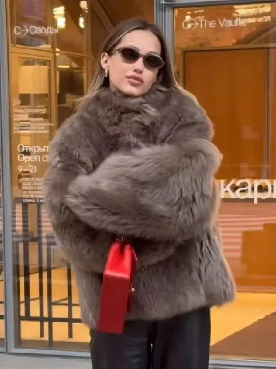 سترة أنيقة متعددة الاستخدامات وأنيقة وحفلات الخريف المتطورة للنساء ملابس الشارع الناضجة