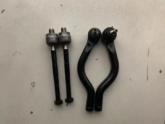Auto parts High quality 2 pcs/lot  Steering Axial Rod / Tie Rod End 10004333 For Chinese SAIC ROEWE 550 MG6