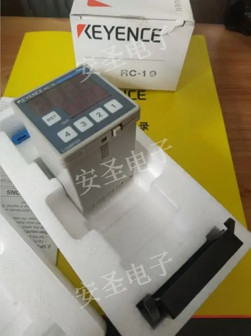 Октябрьский счетчик KEYENCE RC-19