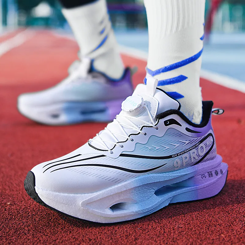 

Fashionable outdoor anti-slip jogging shoes, suitable for hiking and trekking. Men's shock-absorbing carbon plate sports shoes