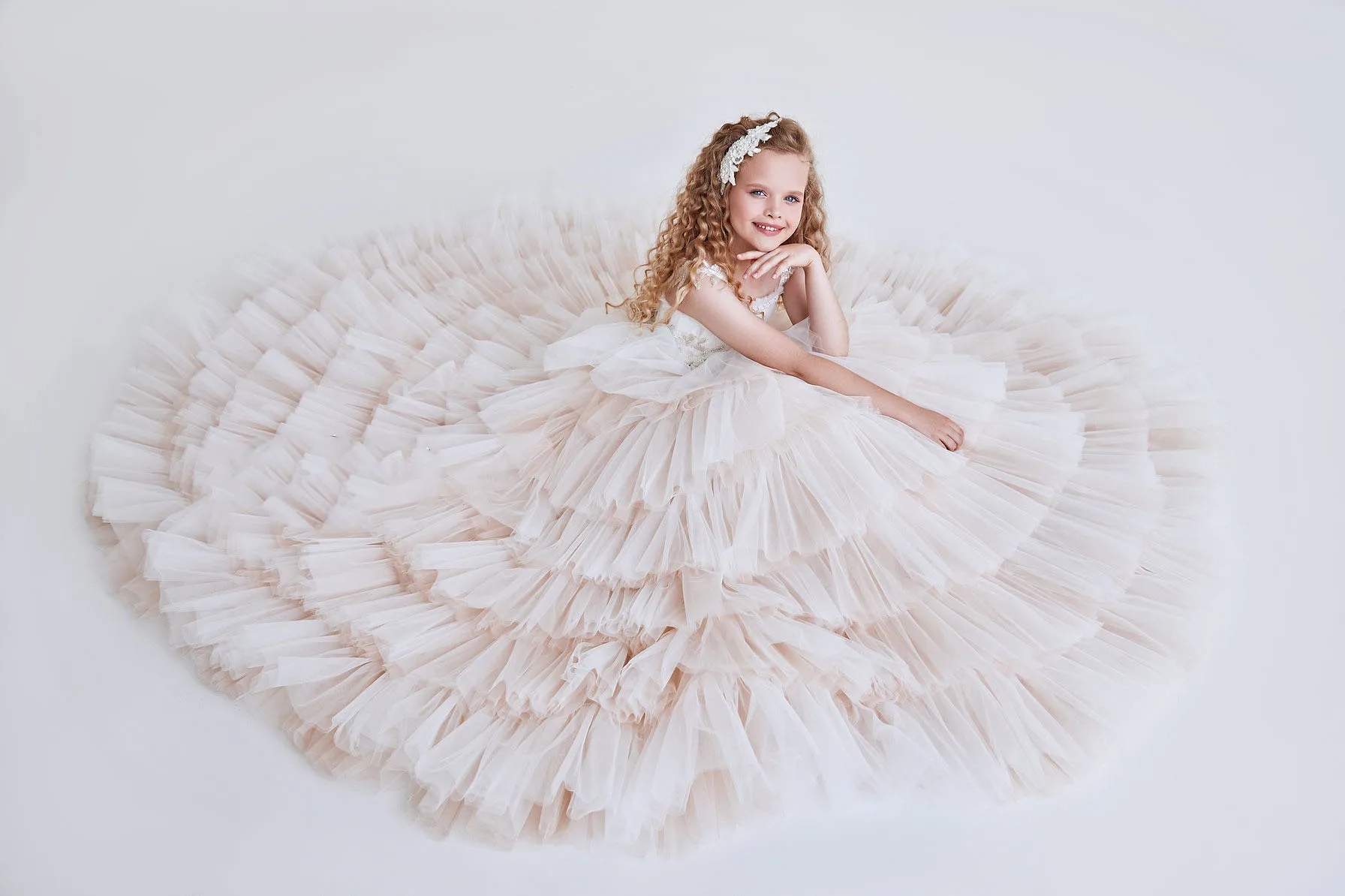 Vestidos de niña de flores de color rosa rubor para boda lentejuelas sin mangas con gradas elegantes vestidos de primera comunión para fiesta de cumpleaños para niños