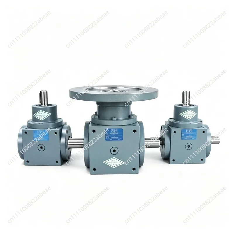 Right-angle bevel gear steering box, spiral bevel gear precision transmission reversing and deceleration equipment