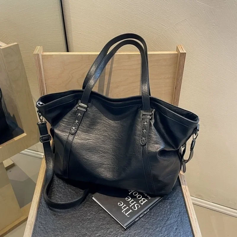 

Original High-End Textured Crossbody Messenger Bag For Women Luxury Designer Leather Large Capacity Diaper Bag Elegant Commuter