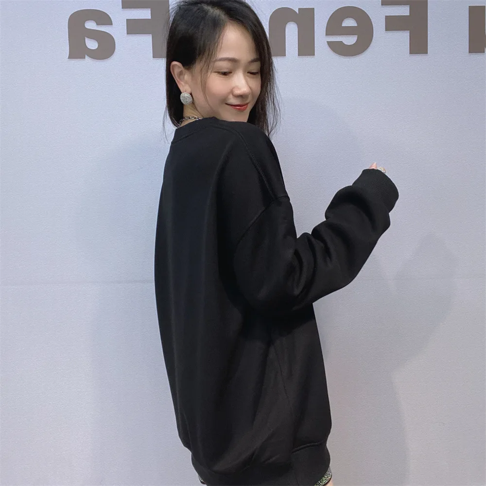 เสื้อฮู้ดดี้กำมะหยี่หนานุ่มทรงโอเวอร์ไซส์สำหรับผู้หญิง เสื้อผ้าฤดูหนาว ลายการ์ตูนเสือเพชร เสื้อถักทรงหลวม เสื้อสเวตเชิ้ต