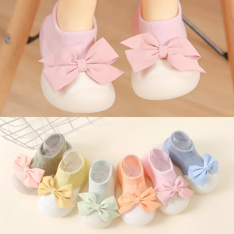 

2023 Spring and Summer New Fashion Bowknot Childrens Indoor Shoes Cute Princess Style Baby Socks Shoes Baby Walking Shoes