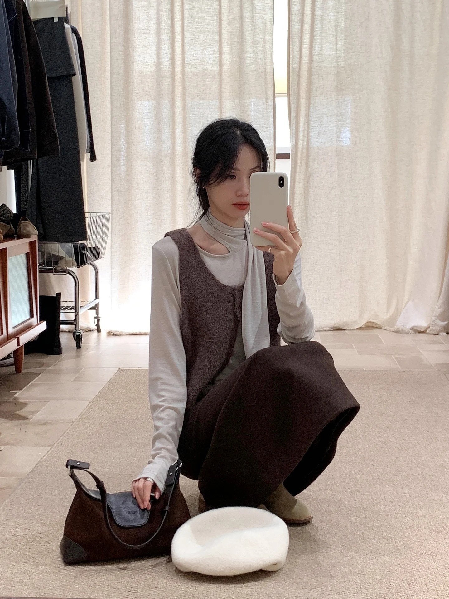 

Korean Sle Knitted Mouton Vest Svel U-Ne Casual Versatile Top for Young Women Commute Sle Autumn New Arrival