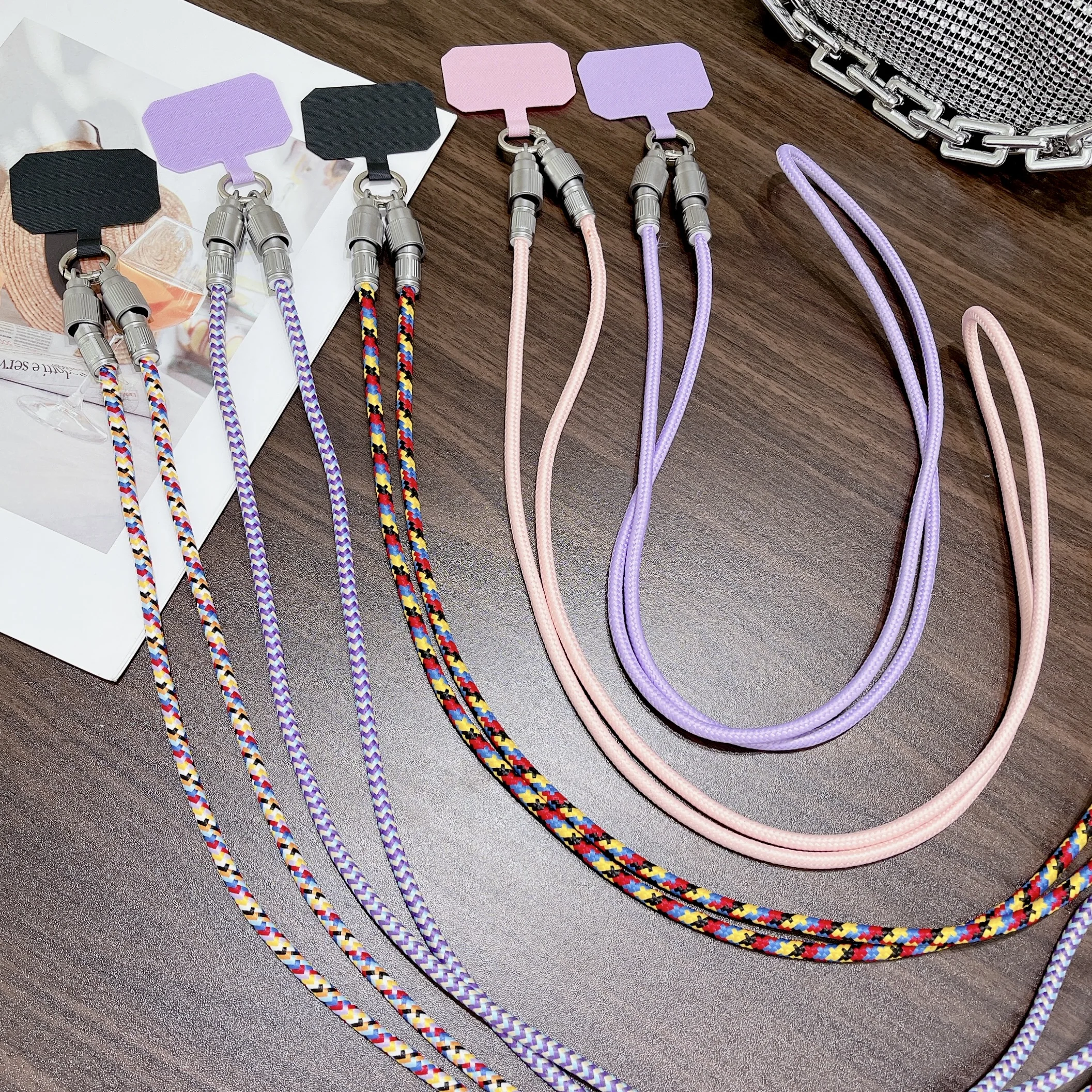 New Fashion 2 in 1 Phone Lanyard Pd60W Charging Cable Tpcy-c To C Zinc Alloy Lock Halter Neck Wrist for Mobile Phone Accessories