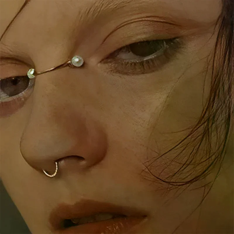 

Punk Style Retro No-Piercing Nose Clip Unique And Creative Faux Pearl Nose Accessories