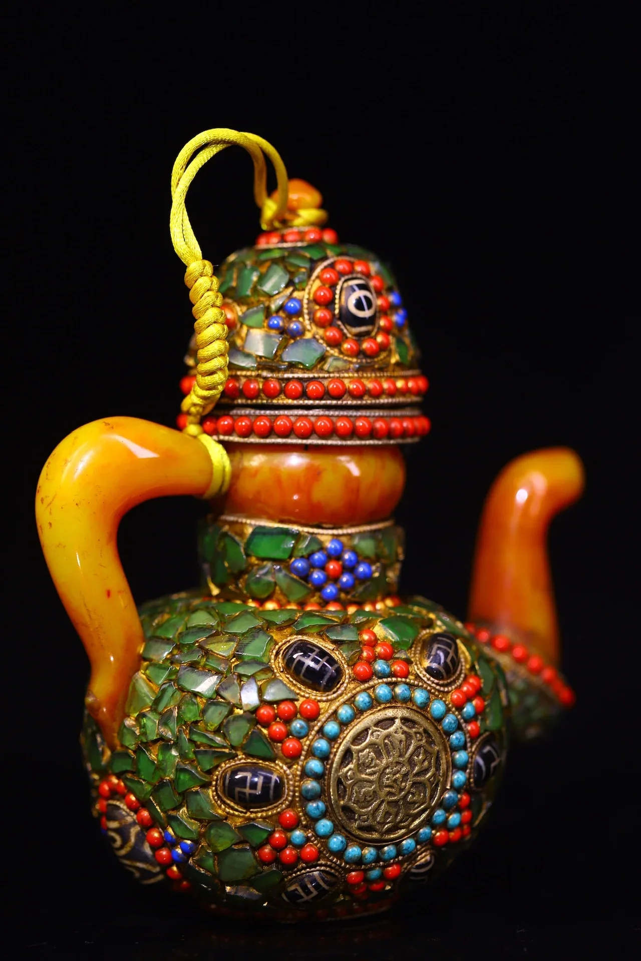 

7"Tibetan Temple Collection Old Beeswax Mosaic Gem gZi Beads Shell Six Word Proverbs Flagon Kettle Worship Hall Town house