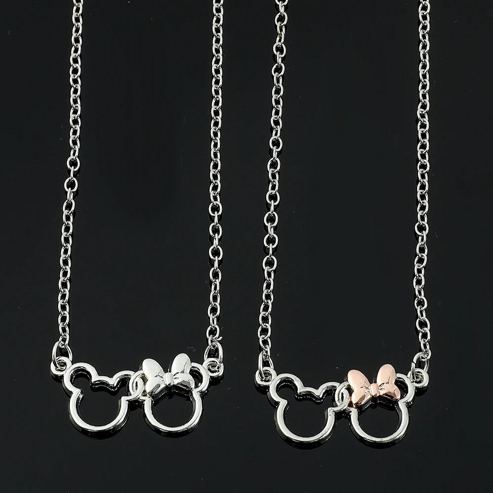 Collar con colgante de Mickey Mouse para mujer, pendientes clásicos de Anime, joyería de moda