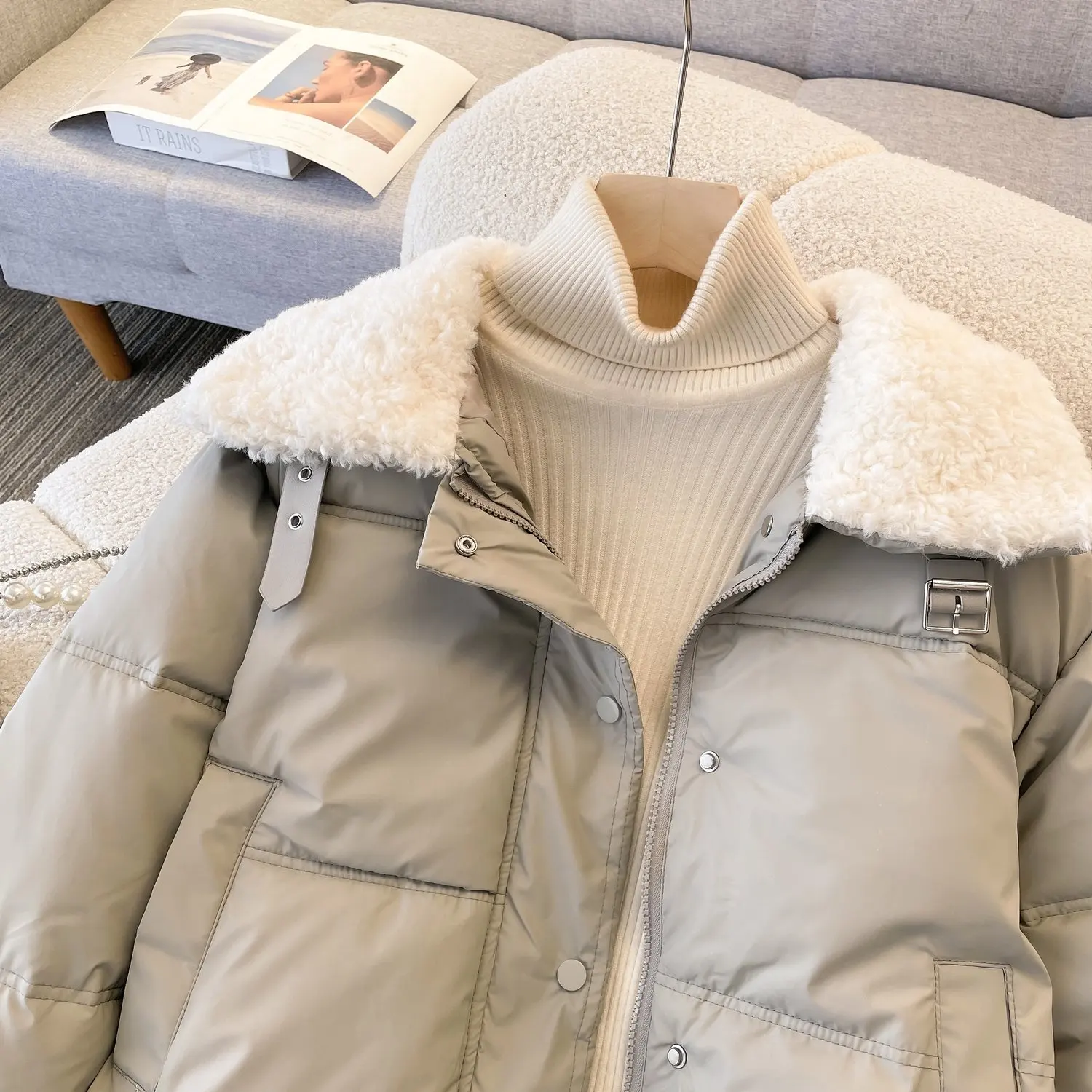 Fashion Lambswool Turn Down Collar Short Winter Coat Winter Single-breasted Short Casual Padded Jacket Thick Warm Outerwear