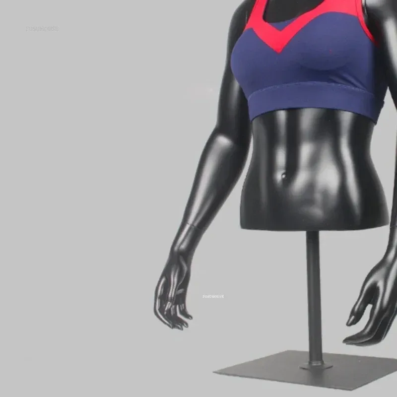

Simulation Dummy Mannequins Window Display Stand Sports Clothing Upper Body Male Mannequin Stand Props Half Body Male Mannequin