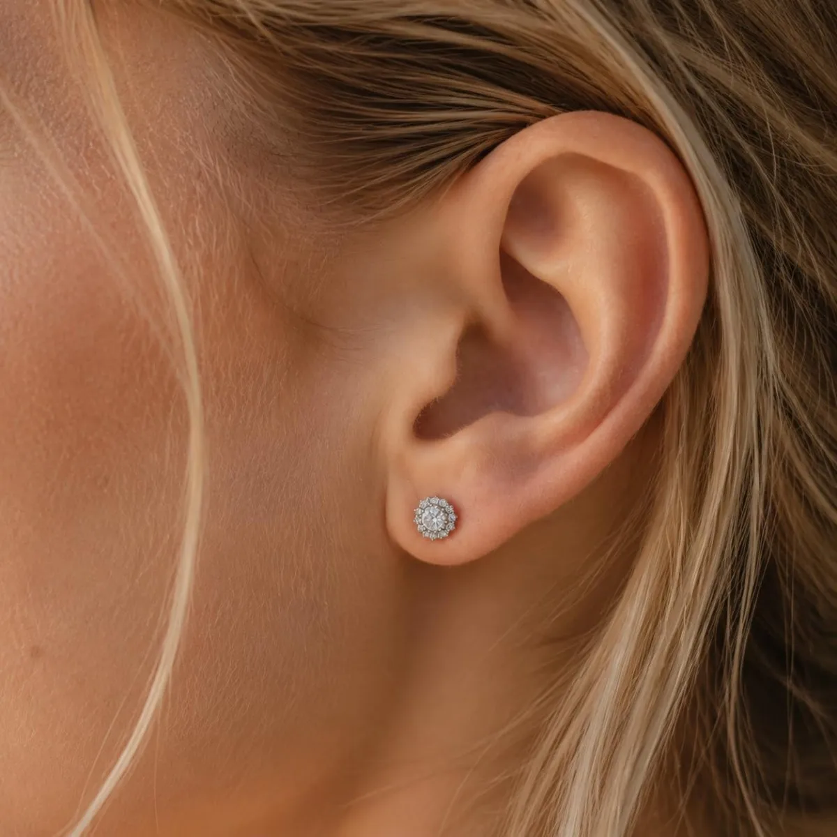 Titanium Flat Back Earrings Stud with Internally Threaded Screw Posts 16G 18G Hypoallergenic for Cartilage Helix Tragus Conch
