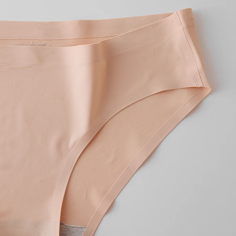 4PCS/Set Women\'s Panties Silk Satin Female Underwear 13 Colors Panty Women Seamless Lingerie Cozy Briefs Woman Sports Underpants