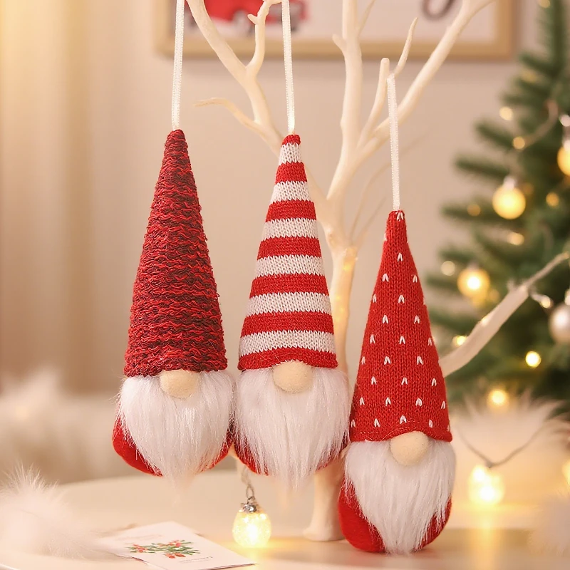 クリスマスフェイスレスピンクノームサンタオーナメント3個セッ - Home Bargains のレビューと価格
