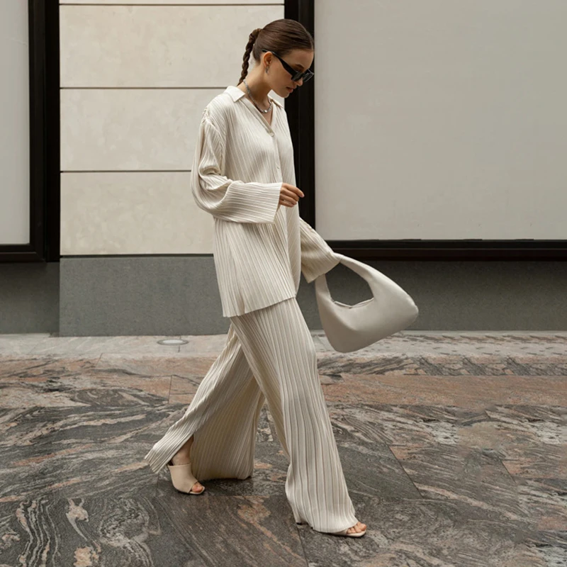 

Fashion Women's Autumn Pants Set Streetwear Long Sleeve Blouses Chic Two Pieces Suit Wide Leg Pleated Trouser Set Lady Outfit