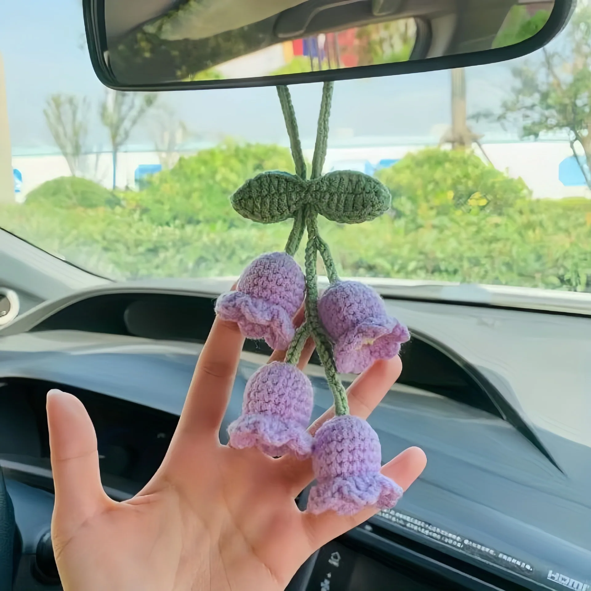 Handmade Crochet Car Pendant Decoration Bluebell Flower Rearview Mirror of The Car Hanging Keychain Accessories Woman Gift