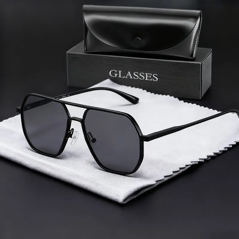 Modische und minimalistische Retro-Piloten-Schutzbrille aus Metall für Männer und Frauen