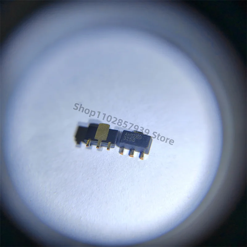 

AH128-89G SOT89 AH128G Original spot, free shipping, RF amplifier 2PCS/LOT