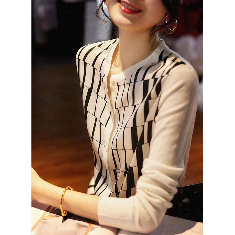 2023 Spring Autumn Women Stylish Plaid Chic Elegant Knitwears Female Korean O Neck Long Sleeve Slim Button Knitted Cardigan Coat