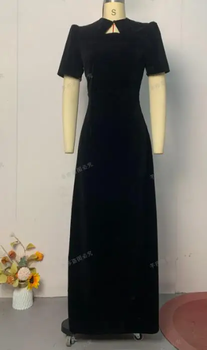 Dames lente/zomer 2026 nieuwe stijl elegante en slanke taille tas heup jumpsuit lange rok woon-werkverkeer retro elegante jurk