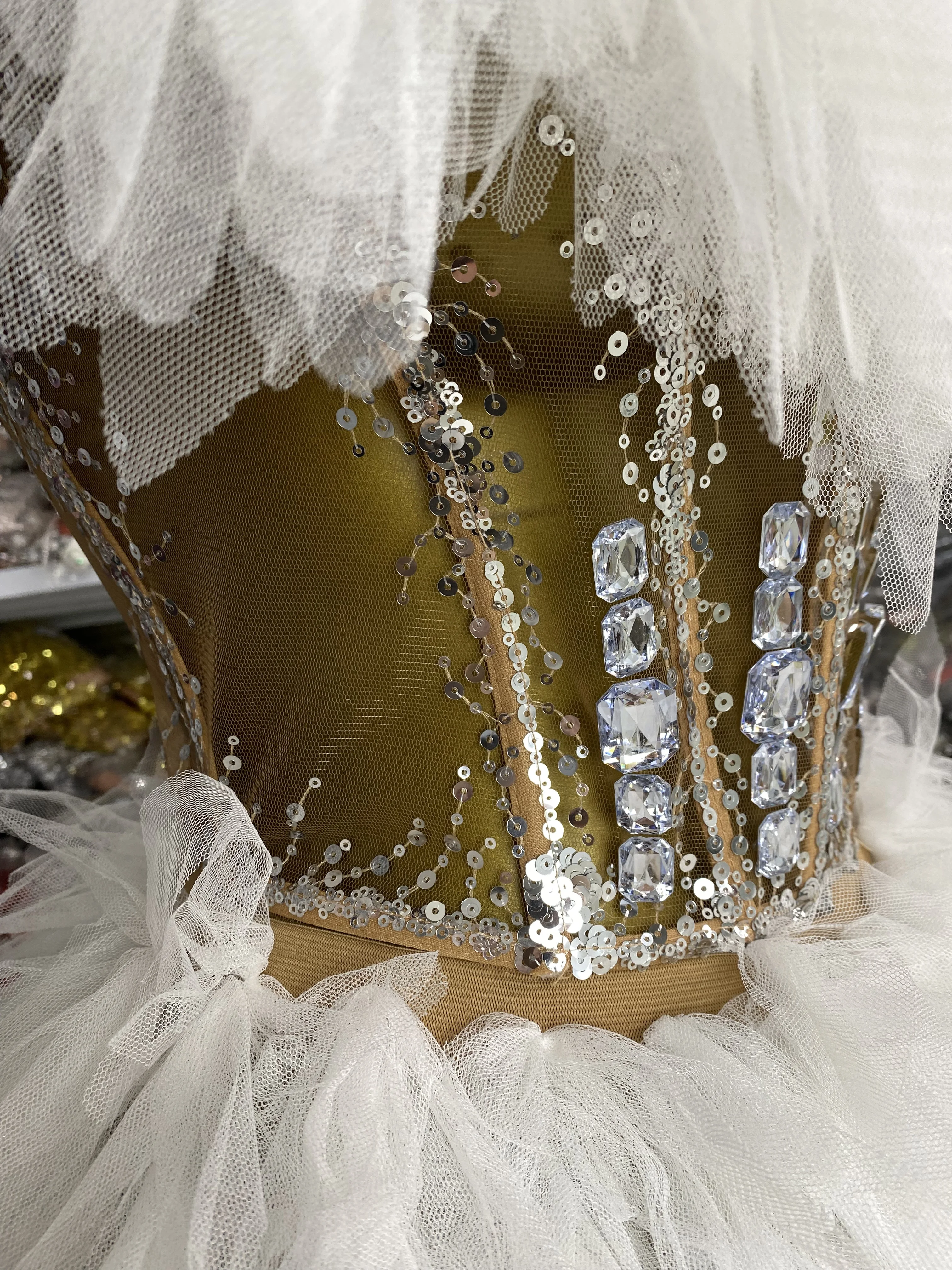 

Женское белое платье для фотосессии с кристаллами и бисером, корсет-топ и мини-юбка-пачка, комплекты из двух предметов, вечерние клубные наряды для вечеринок