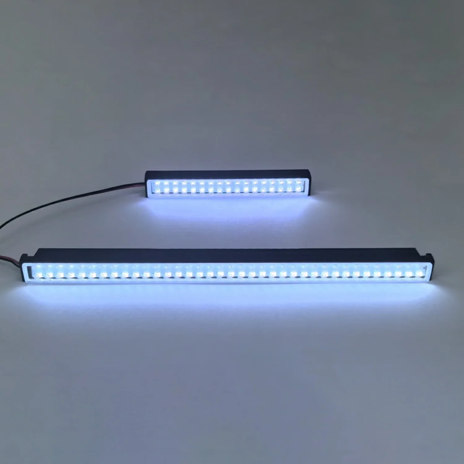 

Plastic LED Light Box for 1/14 TAMIYA 4*2 Radio Controlled Tractor Truck 56379 770S RC Lorry Vehicle Model Refit Upgrade Part