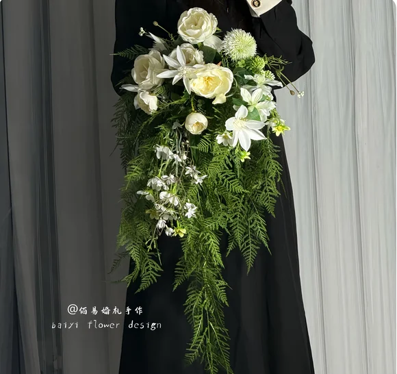 

Mori diy bouquet waterfall wedding white Korean bouquet small studio photography props artificial flower hot